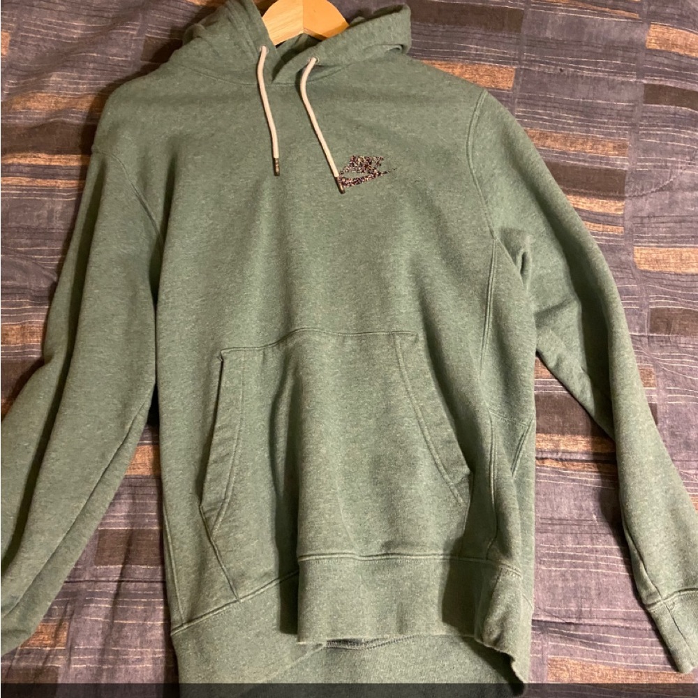 Small Nike hoodie